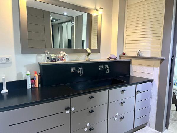 PROPRIETE CONTEMPORAINE   VENDOME 20MN