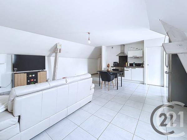 Appartement F3 à vendre  3 pièces - 75 m2 TROYES - 10