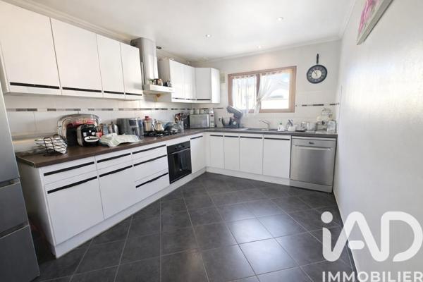 Maison à vendre 6 pièces 112 m² Le Blanc-Mesnil