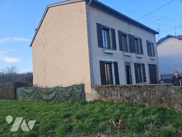 14876
A NOMEXY (88440) 20 rue de l'Estrey.