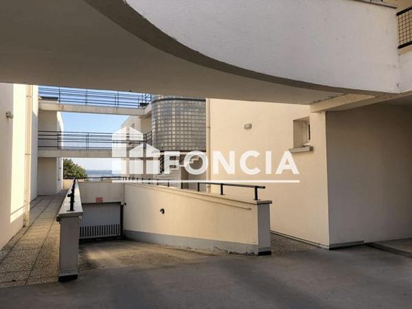 Location Appartement 4 pièces 101.06 m² - 26 RUE ALBERT 1ER Blois 41000