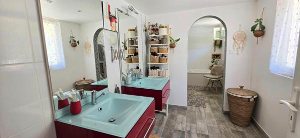 Maison pierre 5 chambres, piscine chauffée