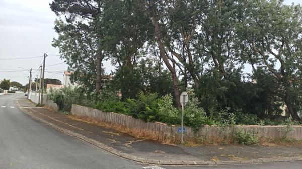 Terrain à vendre de 530,00 m² BRETIGNOLLES SUR MER (85)