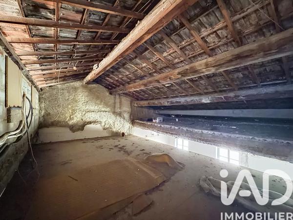 Immeuble à vendre 216 m² Tulette