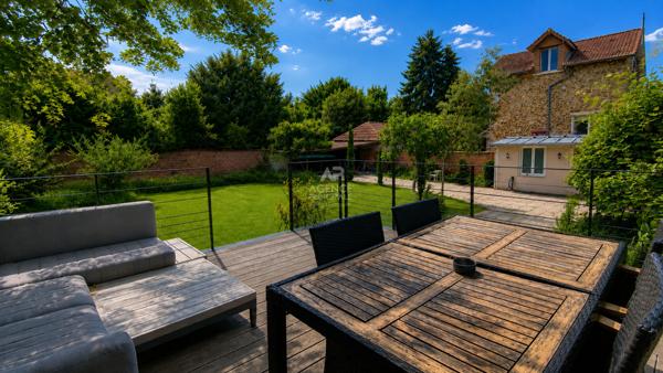 Séduisante Meulière à deux pas de la gare de Franconville! €549 000 ** - Référence 26-3894