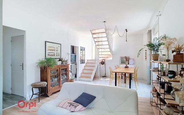 Maison à vendre    4 pièces • 92,38 m2 Nantes