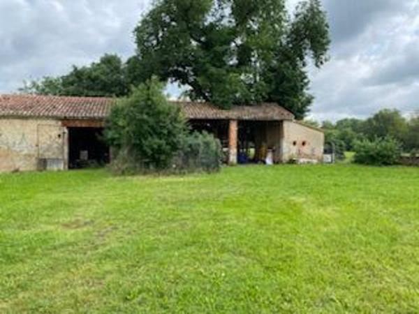 Maison à vendre |  Saint-Paul-Cap-de-Joux |  6 pièces | 150 m²