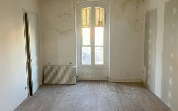 Maison à vendre    7 pièces •  Angoulême