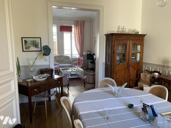 PARTICULIER REMOIS / CARACTERE / JARDIN / CENTRE REIMS