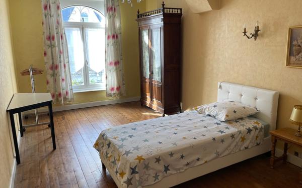 Maison à vendre    4 pièces • 260 m2 Péronne