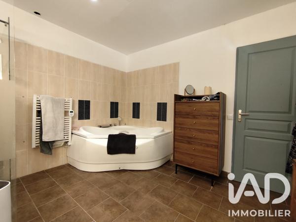 Maison à vendre 7 pièces 142 m² Lhuître