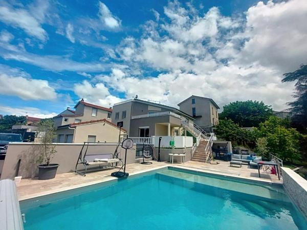 Belle propriété sur secteur privilégié