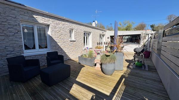Maison
                                                                                                                                                                                                                                                                                                                        6 pièce(s)                                                                                                                                                                                                          4 chambre(s)                                                                                                                                                                                                          150.16  m²