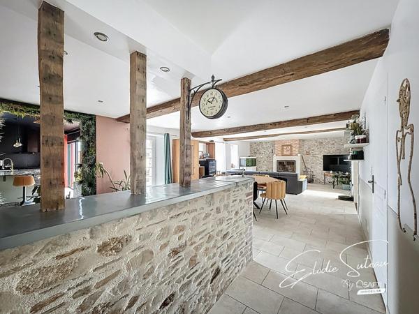 Vern d'Anjou - Superbe longère rénovée 206m2