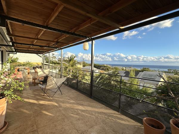 Villa de standing vue mer imprenable – La Saline / Trou d’Eau