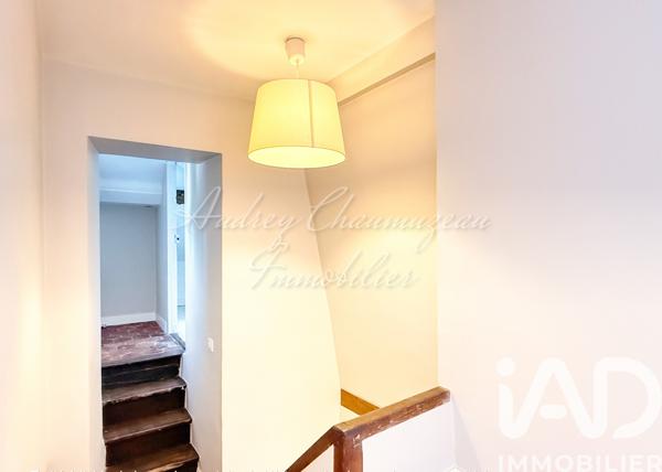 Maison à vendre 10 pièces 243 m² Orsay