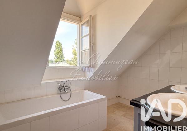 Maison à vendre 10 pièces 243 m² Orsay