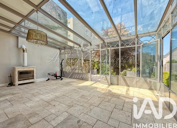 Maison à vendre 10 pièces 243 m² Orsay