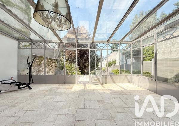 Maison à vendre 10 pièces 243 m² Orsay
