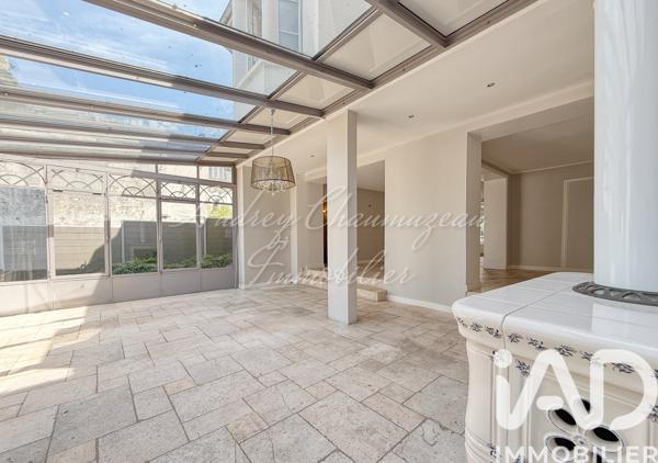 Maison à vendre 10 pièces 243 m² Orsay