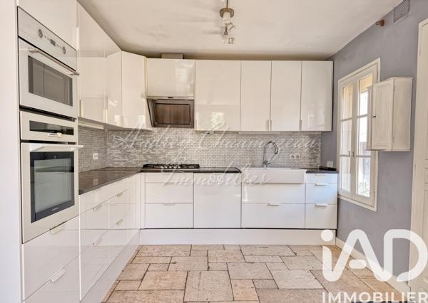 Maison à vendre 10 pièces 243 m² Orsay