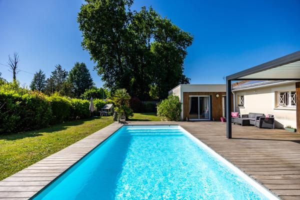 Maison
         7 pièces
        - 180 m² Exclusivité