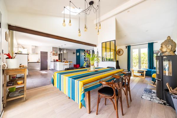 Maison
         7 pièces
        - 180 m² Exclusivité