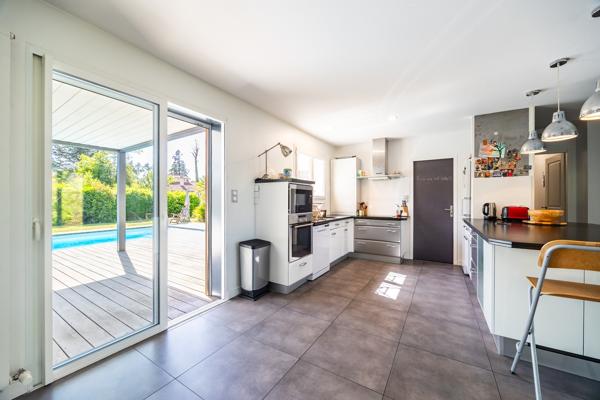 Maison
         7 pièces
        - 180 m² Exclusivité