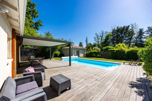 Maison
         7 pièces
        - 180 m² Exclusivité