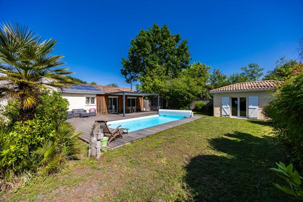 Maison
         7 pièces
        - 180 m² Exclusivité
