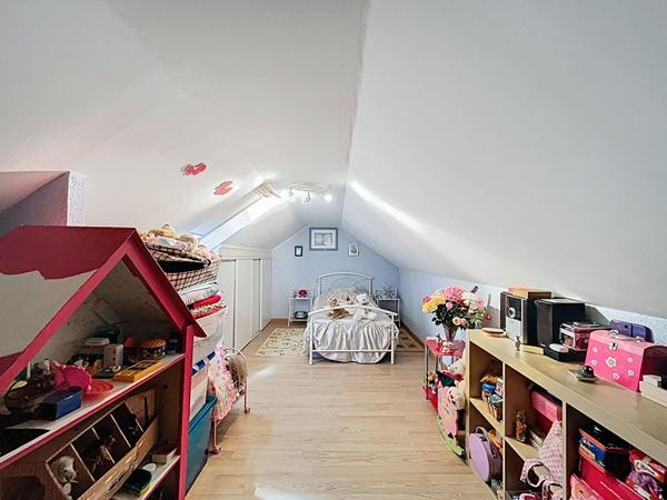 Maison Quartier Chantenay Saint-Yves - 3 chambres - Garage - Jardin - Grenier