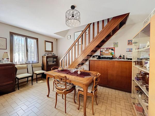 Maison Quartier Chantenay Saint-Yves - 3 chambres - Garage - Jardin - Grenier