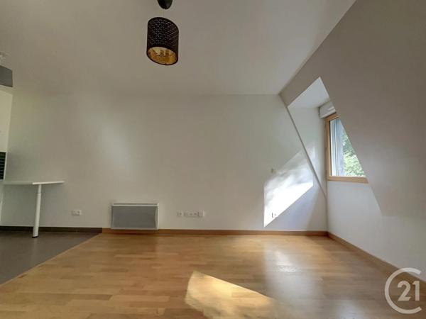 Appartement F2 à vendre  2 pièces - 38,94 m 2   BOUGIVAL  - 78