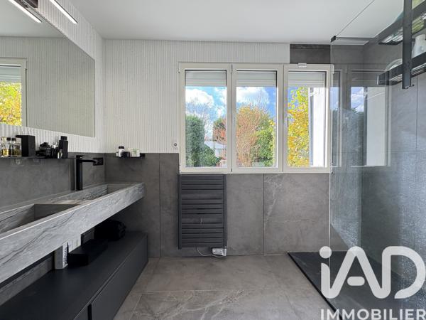 Maison à vendre 7 pièces 150 m² Lésigny