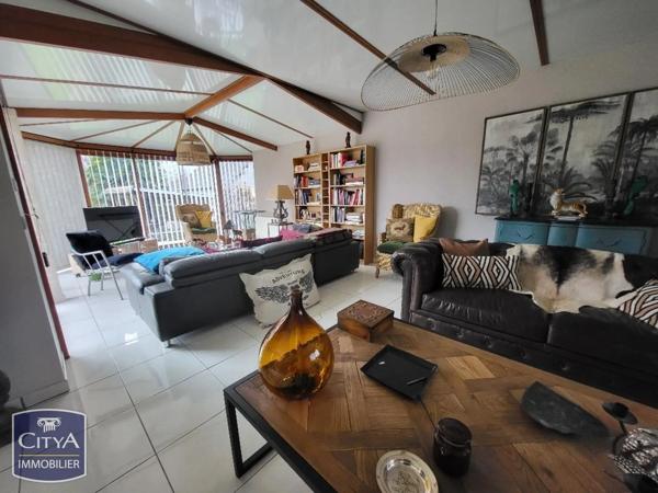 Maison à vendre 5 pièces 167m² Surville (14130)