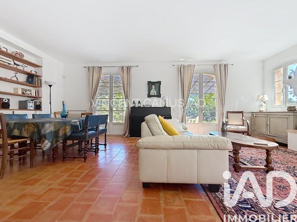 Maison à vendre 7 pièces 157 m² Sanary-sur-Mer