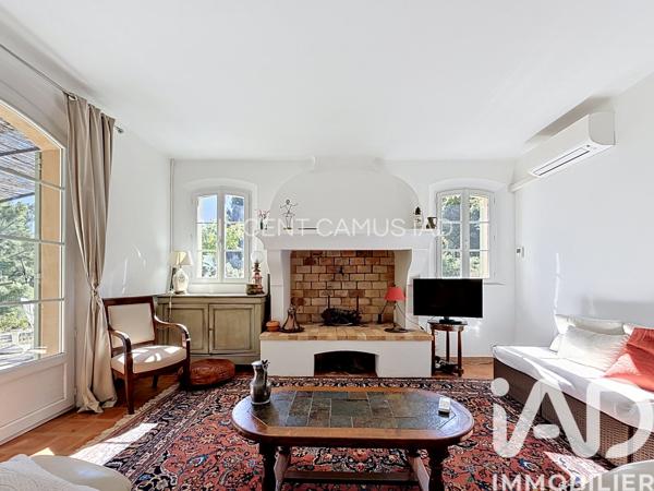 Maison à vendre 7 pièces 157 m² Sanary-sur-Mer