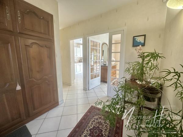 Maison
         7 pièces
        - 190 m² 335 000 € *