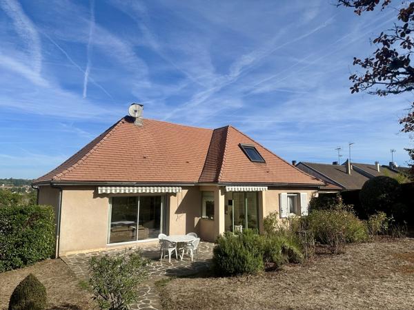 Maison
         7 pièces
        - 190 m² 335 000 € *