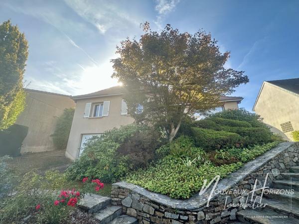 Maison
         7 pièces
        - 190 m² 335 000 € *