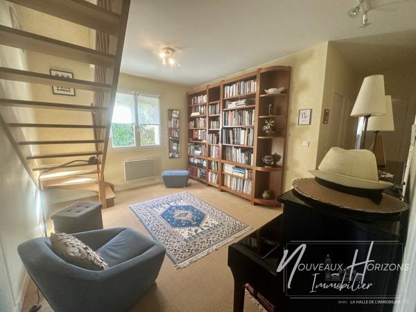 Maison
         7 pièces
        - 190 m² 335 000 € *