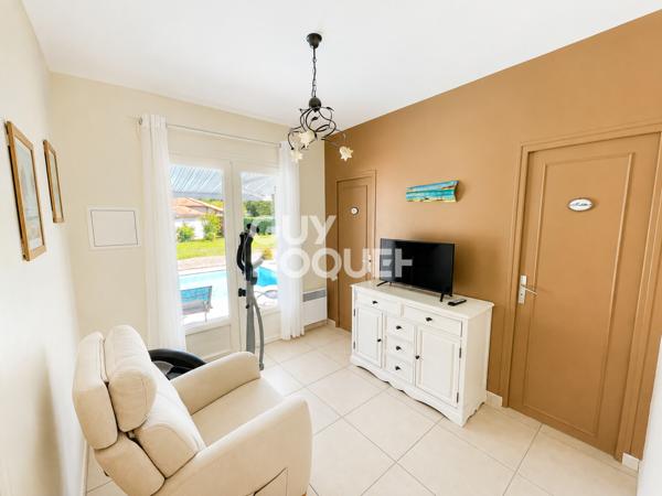 Propriété à Parentis en Born de 2 maisons !