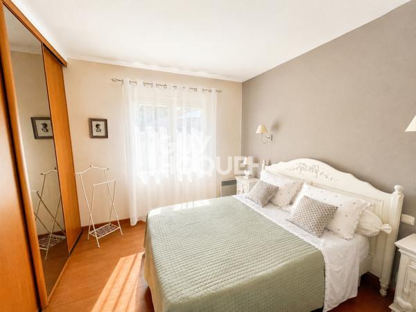 Propriété à Parentis en Born de 2 maisons !