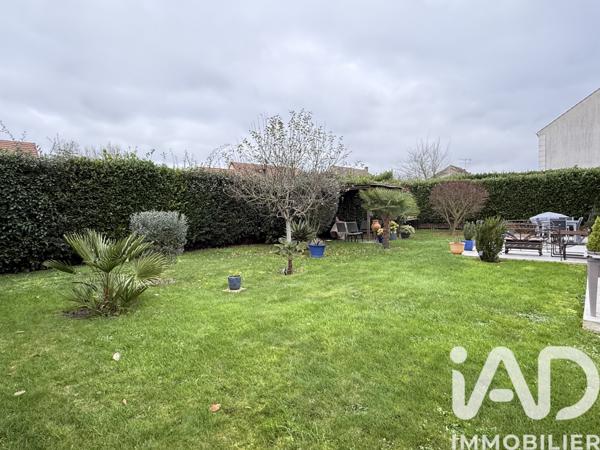 Maison à vendre 5 pièces 110 m² Crécy-la-Chapelle