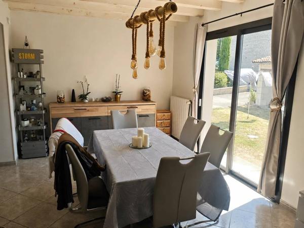 Charmante maison 4 chambres avec piscine à Dercé