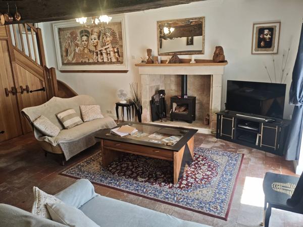 Charmante maison 4 chambres avec piscine à Dercé