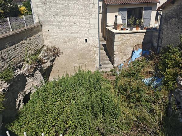 Charmante maison 4 chambres avec piscine à Dercé