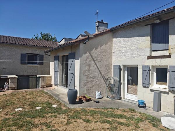 Charmante maison 4 chambres avec piscine à Dercé