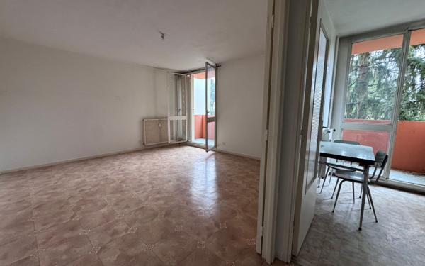 Appartement à vendre    1 pièce •  Toulouse