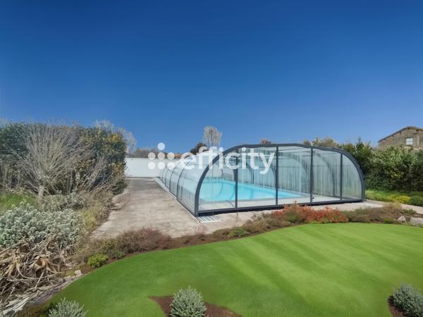 Maison
         5 pièces
        - 160 m² Bien prestige 399 900 € *